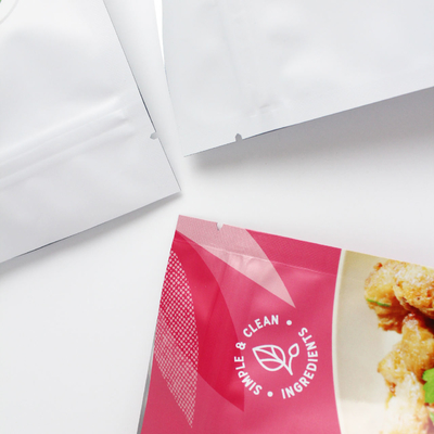 Bolsa de embalaje de alimentos de película de poliéster antiolor con impresión digital personalizada y cremallera, utilizada para productos de aperitivos y café en polvo