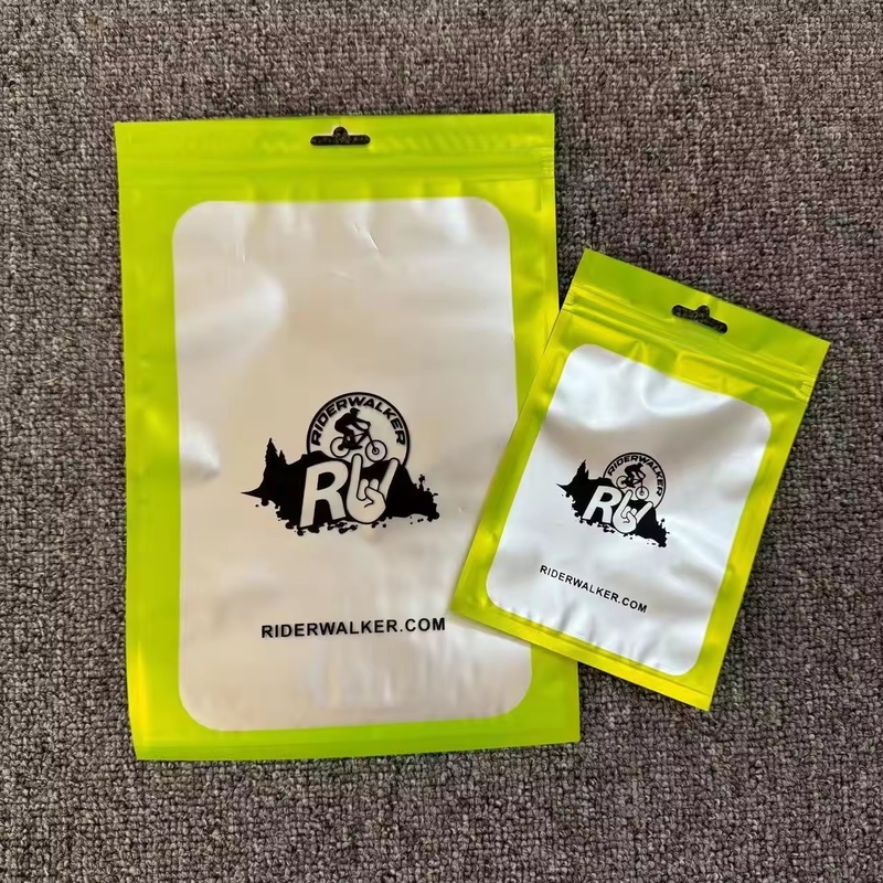 100 piezas de bolsas recubribles a prueba de olor de Mylar con ventana transparente cerradura de cerradura con cremallera Joyería Bolsa de plástico transparente